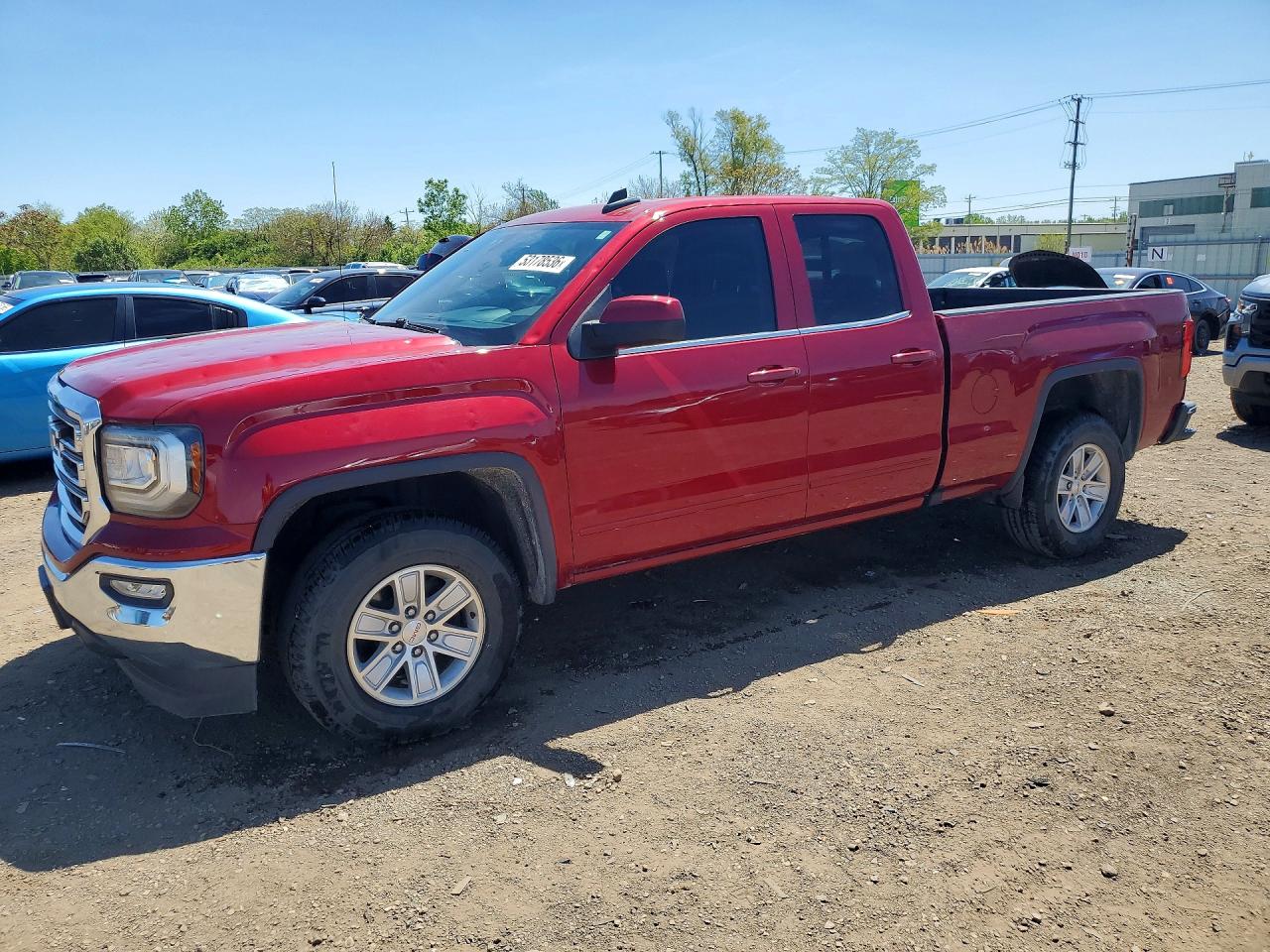 Salvage GMC Sierra Image
