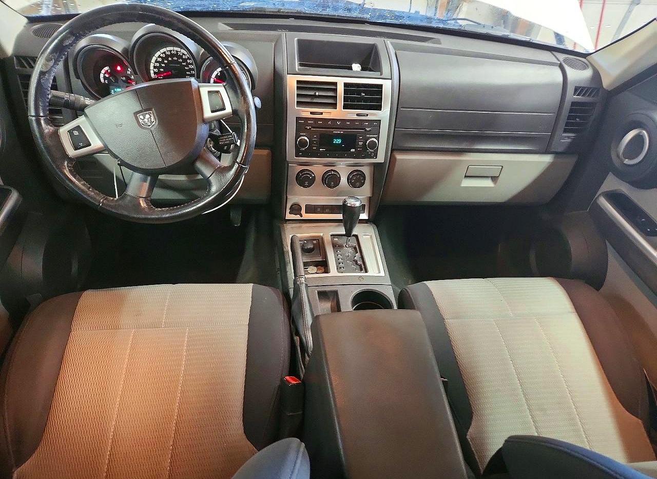 Dodge Nitro Slt