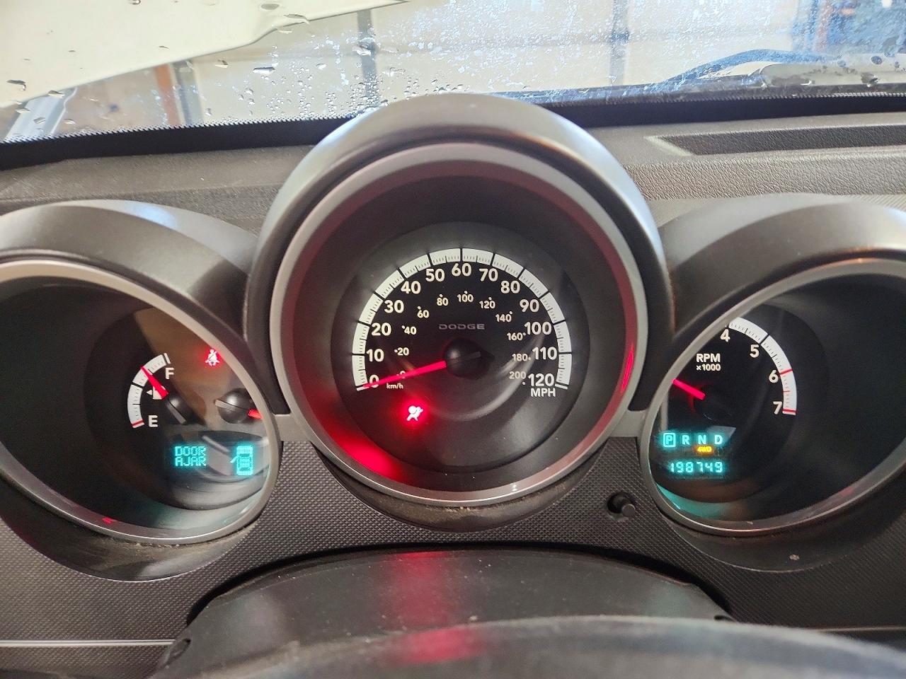 Dodge Nitro Slt