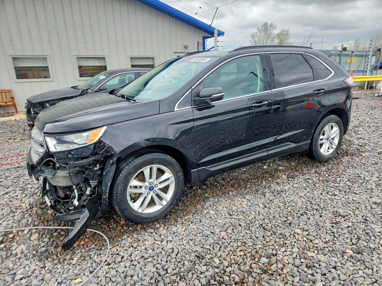 Salvage Ford Edge Image