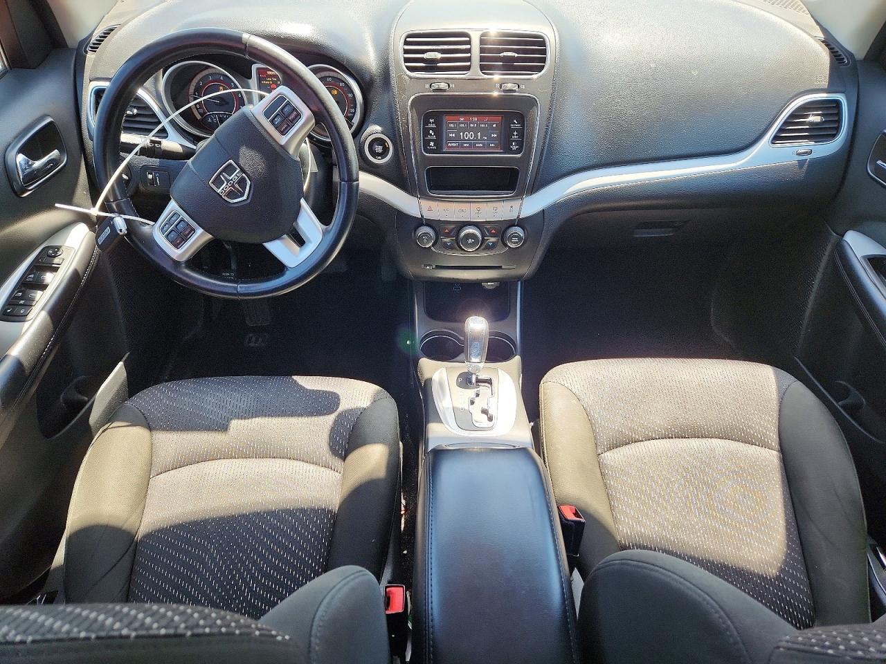 Dodge Journey Se
