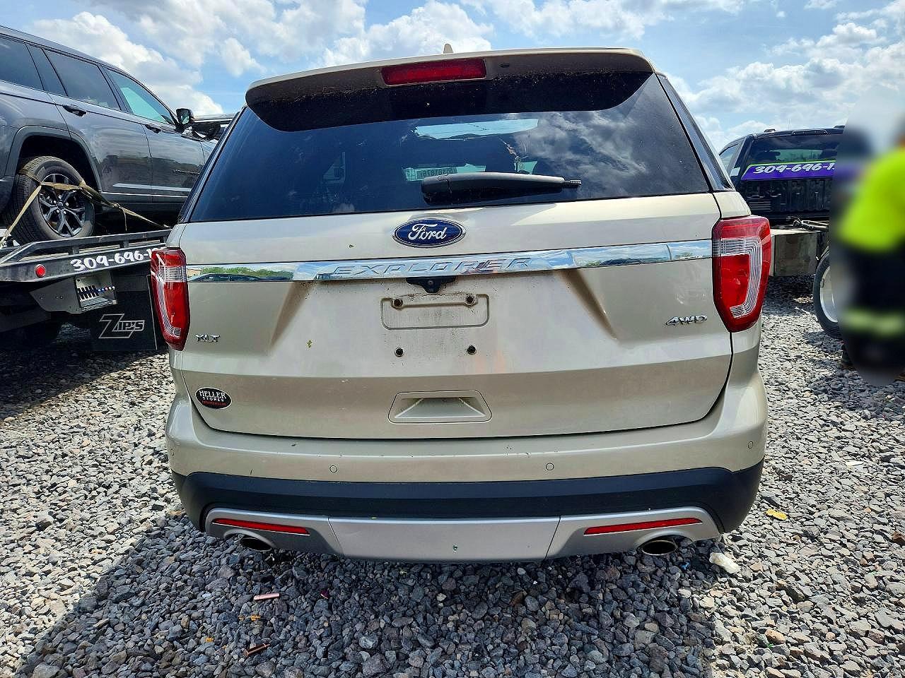 Ford Explorer Xlt