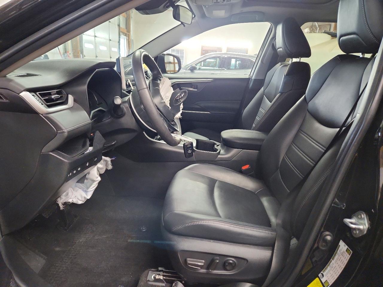 Toyota RAV4 Xle Premium