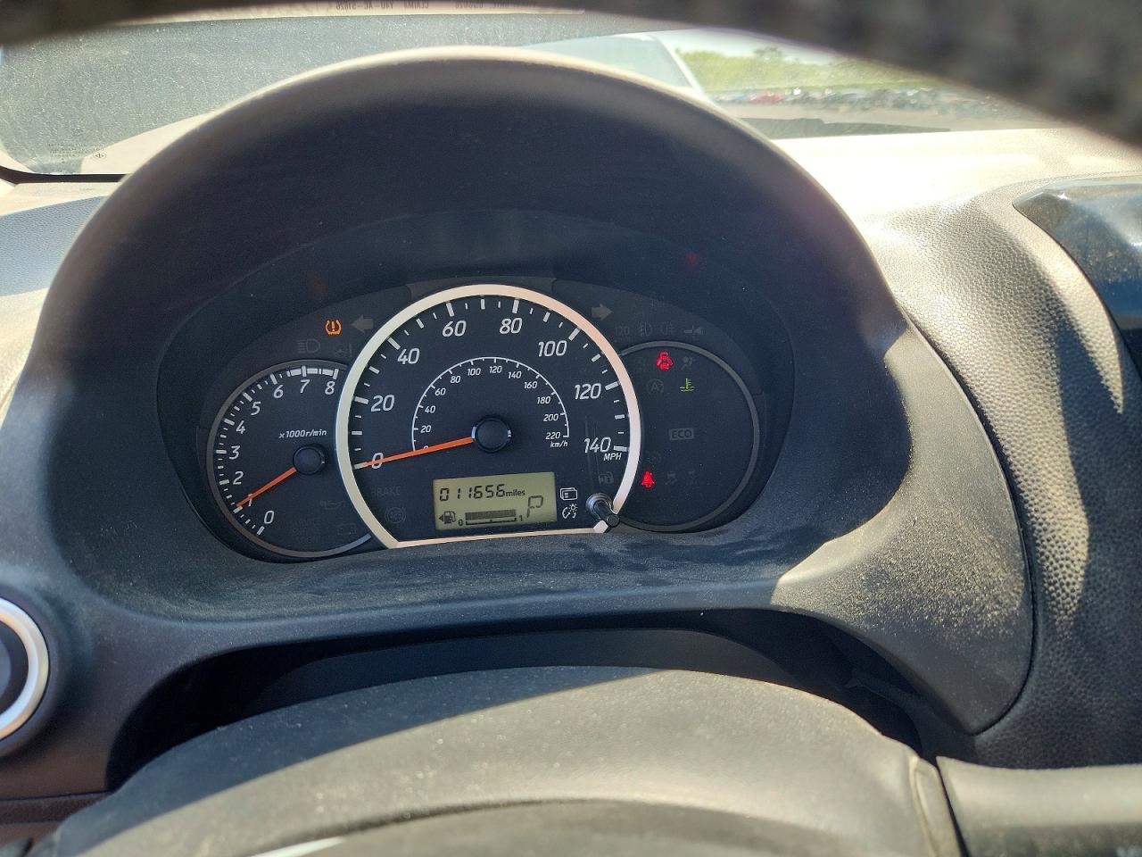 Mitsubishi Mirage Es