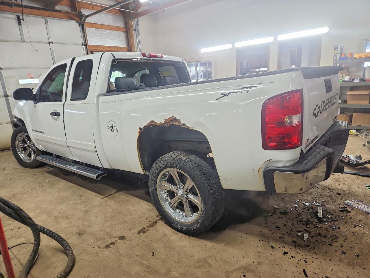 Chevrolet Silverado C1500