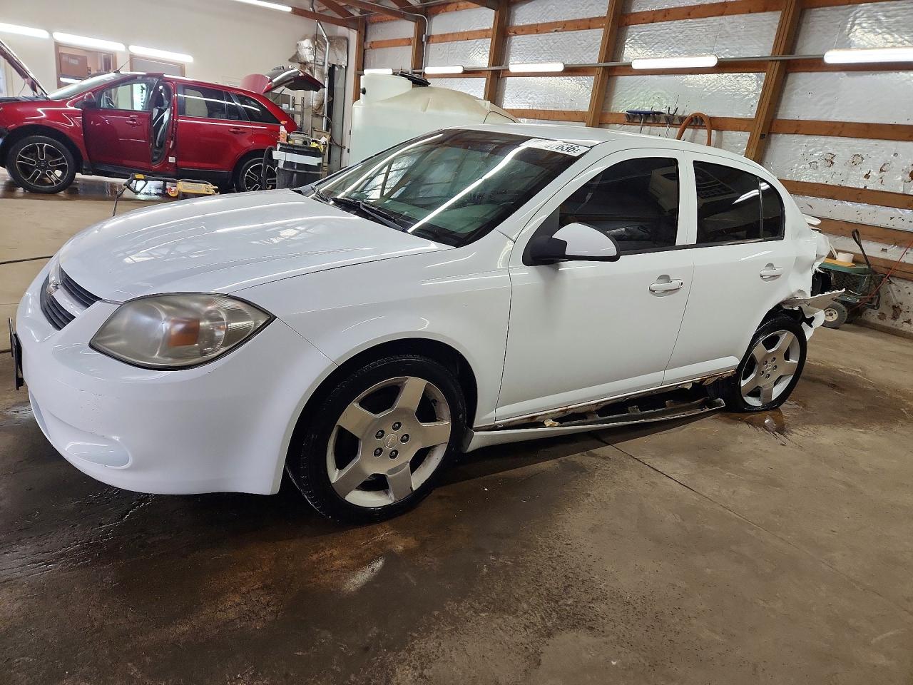 Salvage Chevrolet Cobalt Image