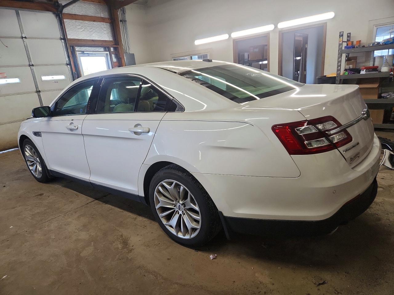 Ford Taurus Limited