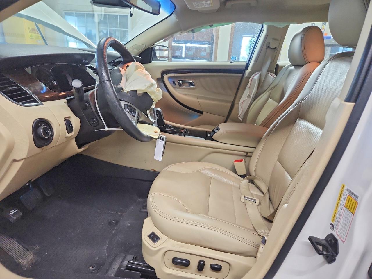 Ford Taurus Limited