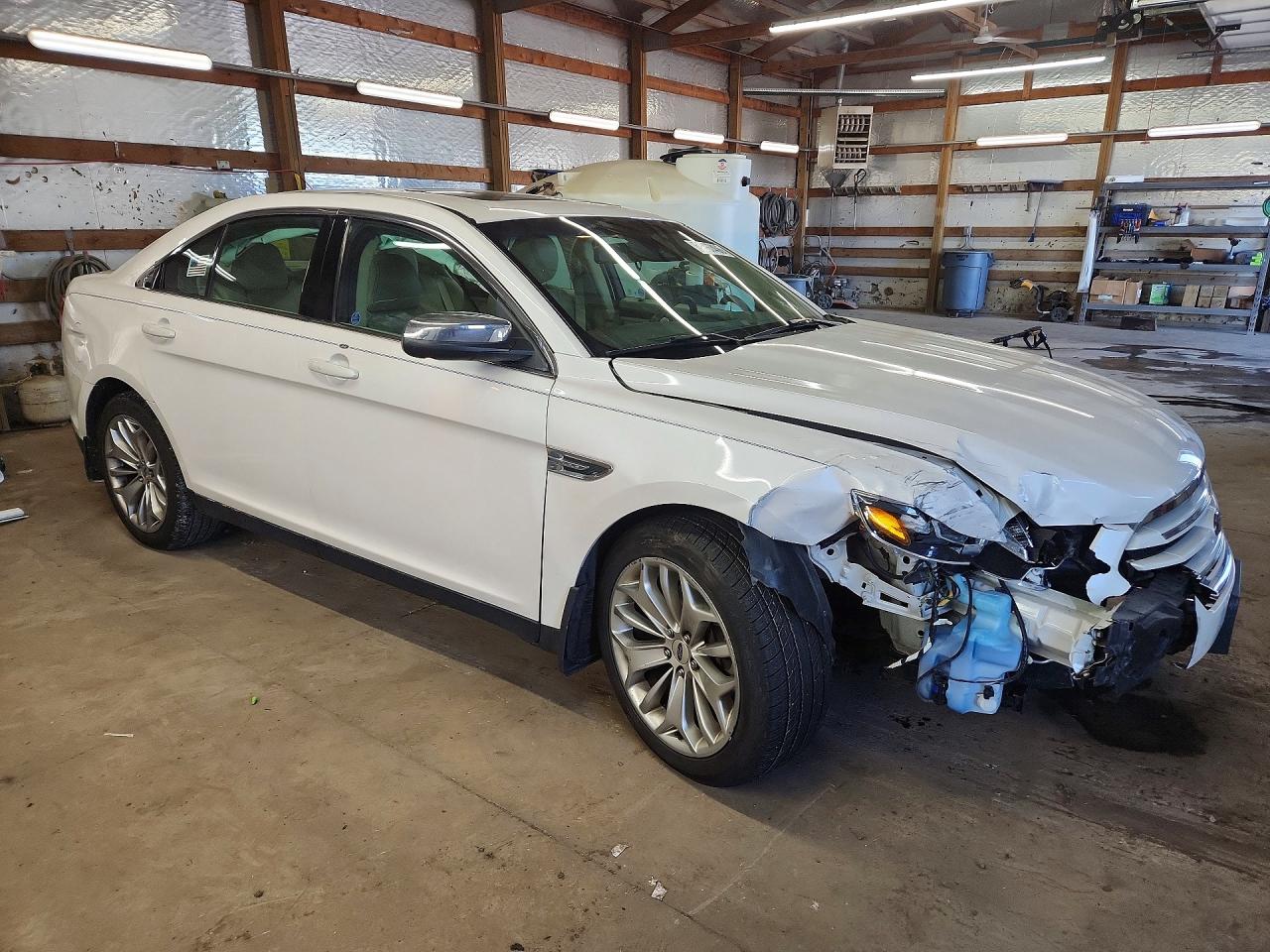 Ford Taurus Limited
