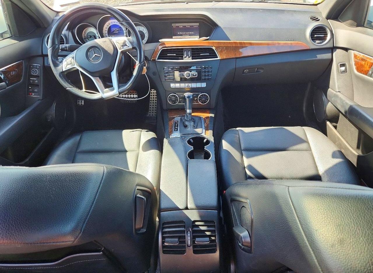 Mercedes-Benz C-Class 300 4matic