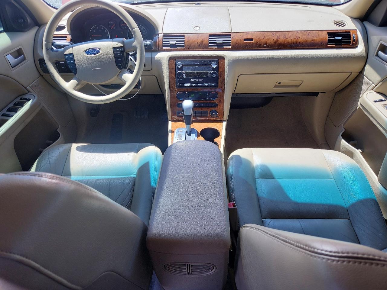 Ford Five Hundr Sel
