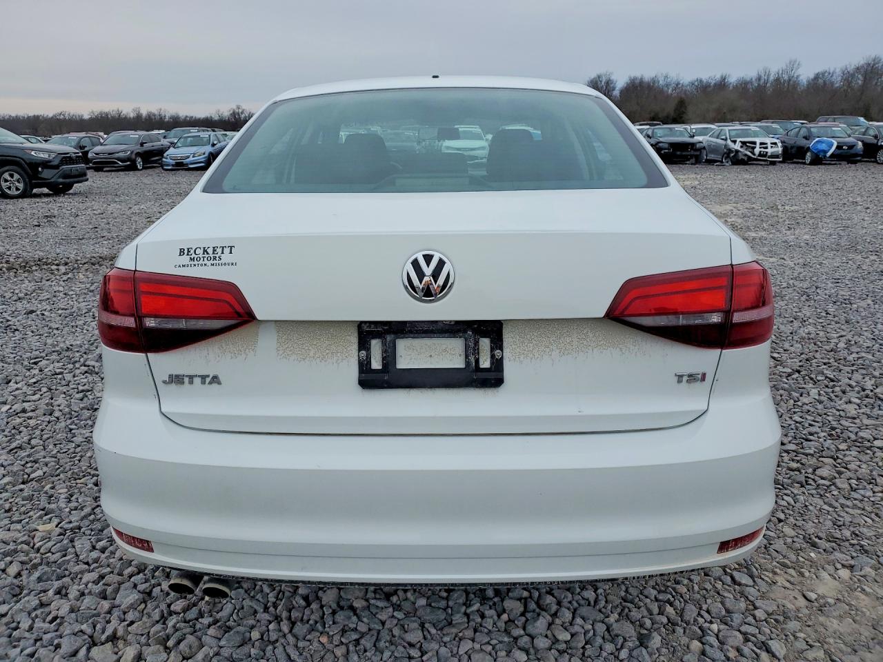 Volkswagen Jetta S