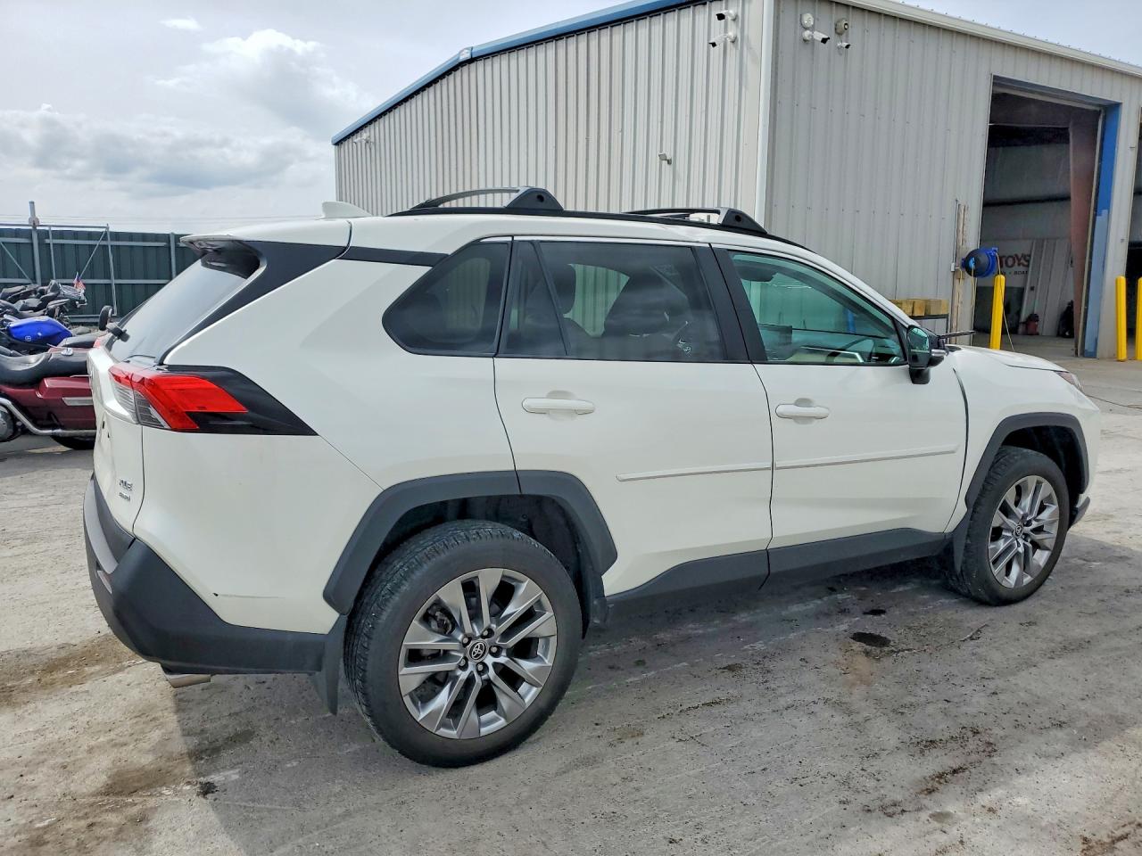 Toyota RAV4 Xle Premium