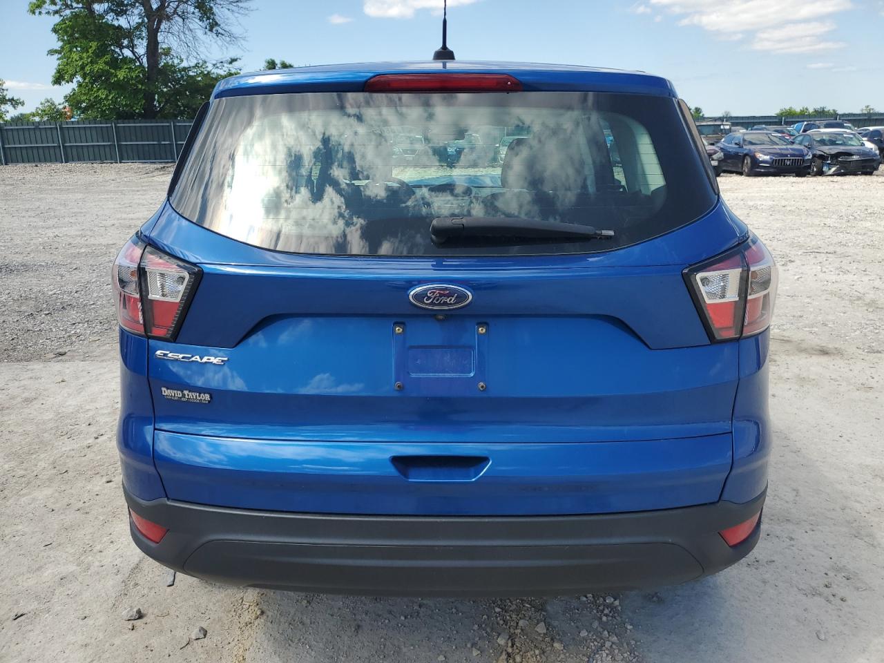 Ford Escape S