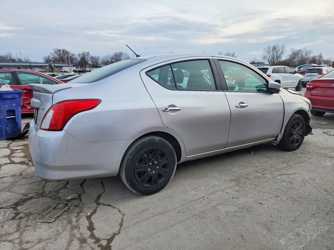 Nissan Versa Sv