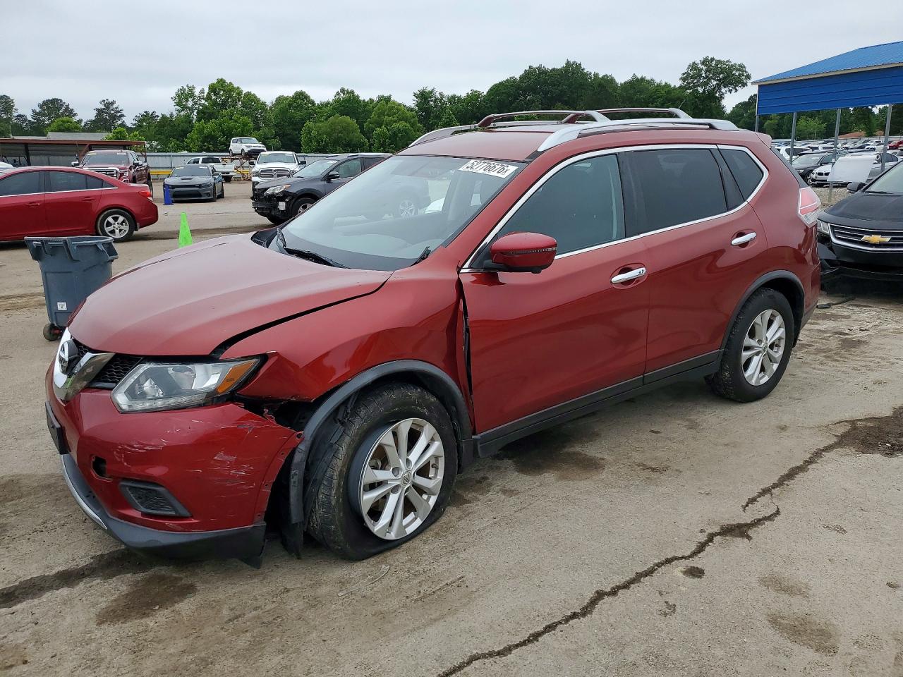 Salvage Nissan Rogue Image