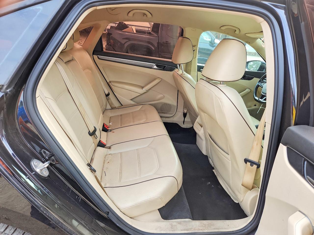 Volkswagen Passat S