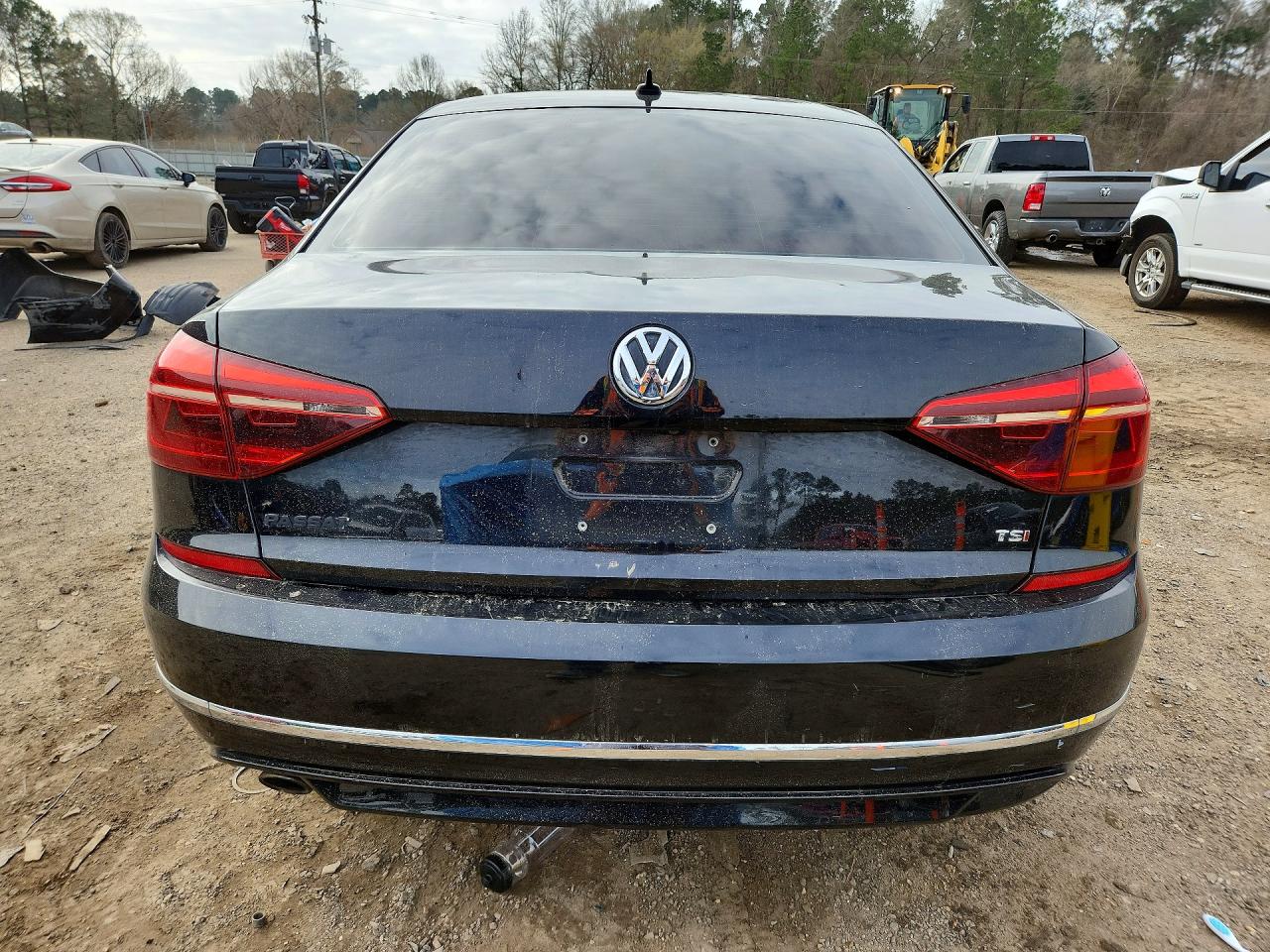 Volkswagen Passat S