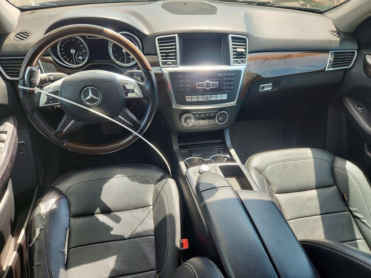 Mercedes-Benz M-Class 350