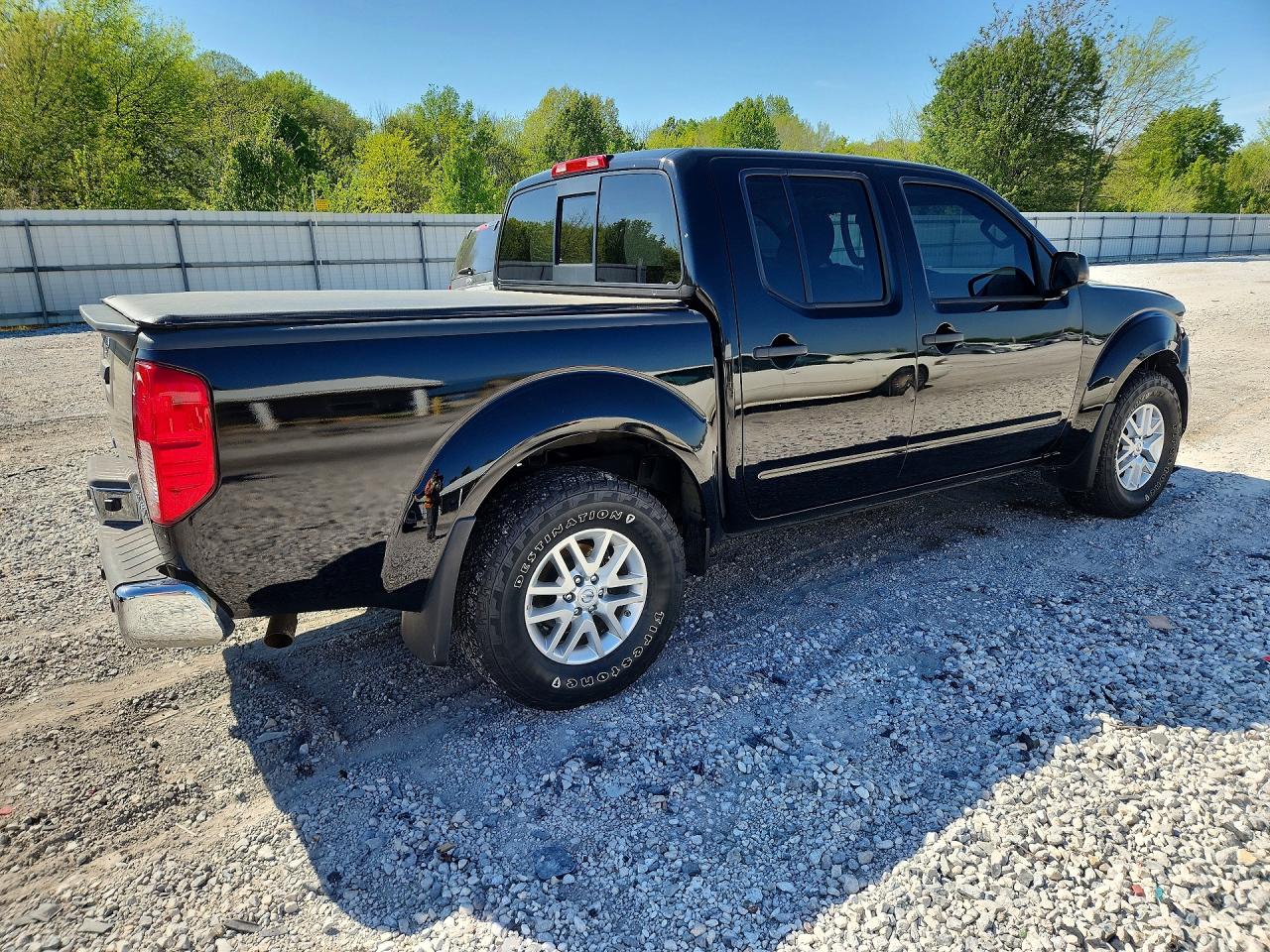 Nissan Frontier S
