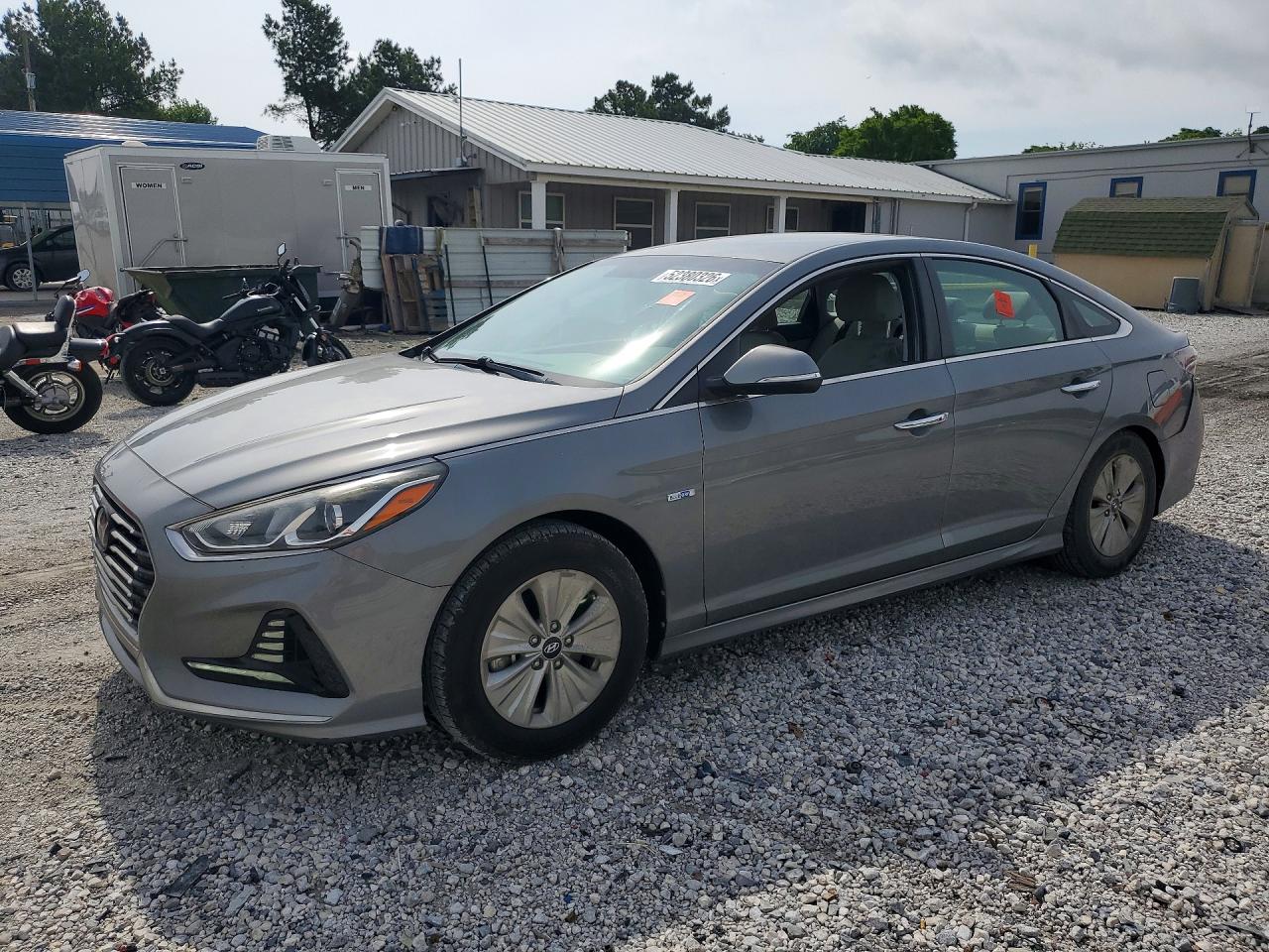 Salvage Hyundai SONATA Image