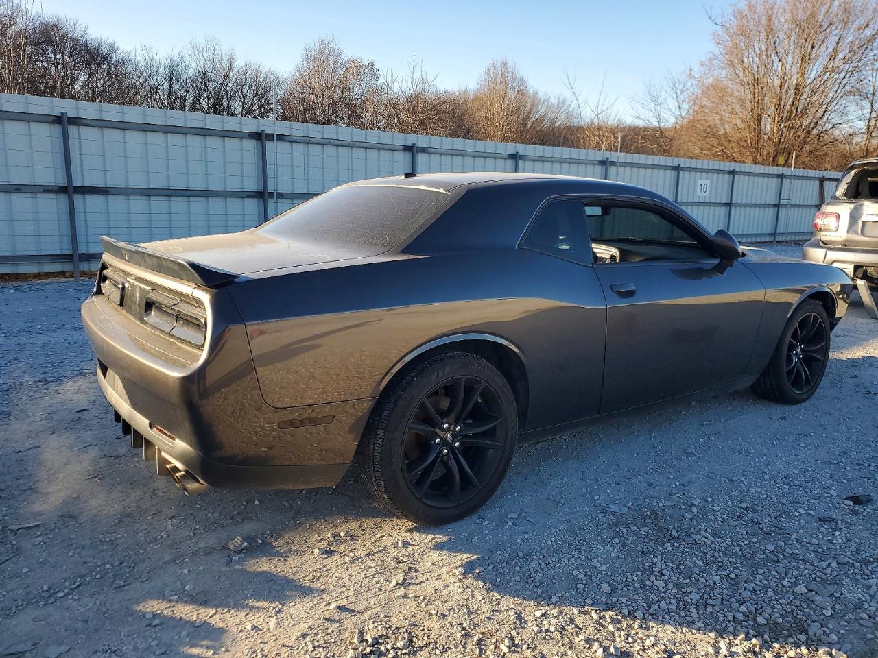Dodge Challenger Sxt
