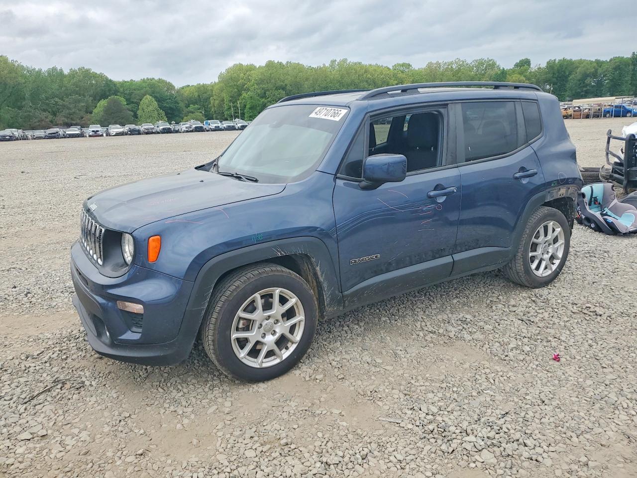 Salvage Jeep Renegade Image