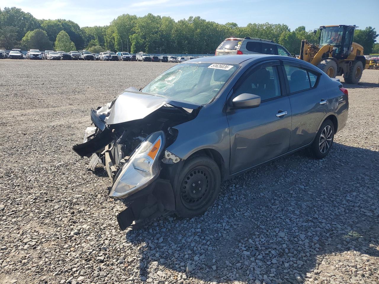 Salvage Nissan Versa Image