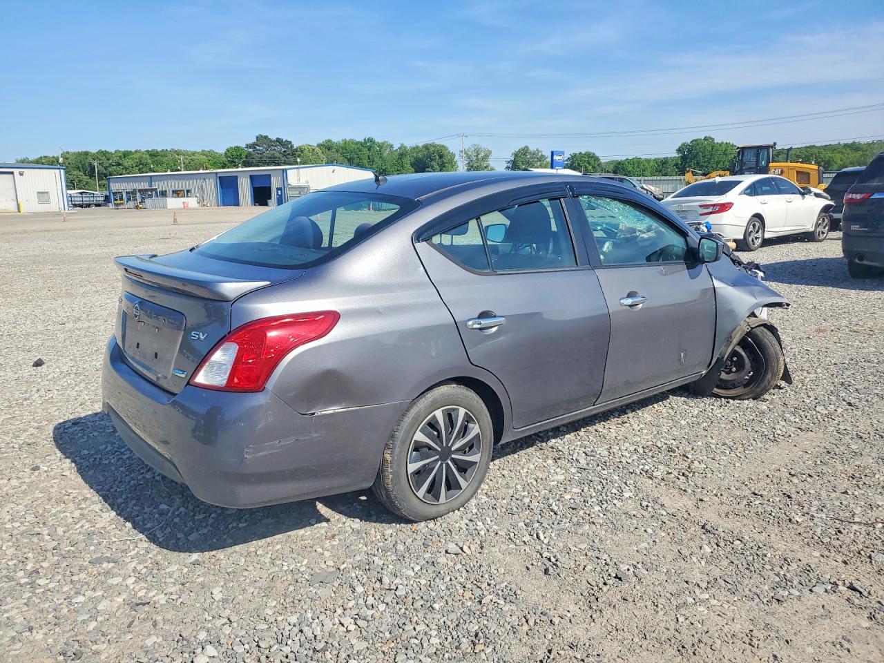 Nissan Versa 1.6 Sv