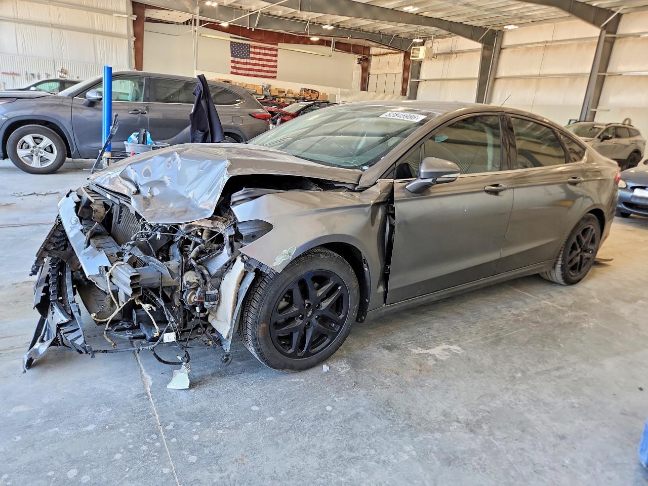 Salvage Ford Fusion Image