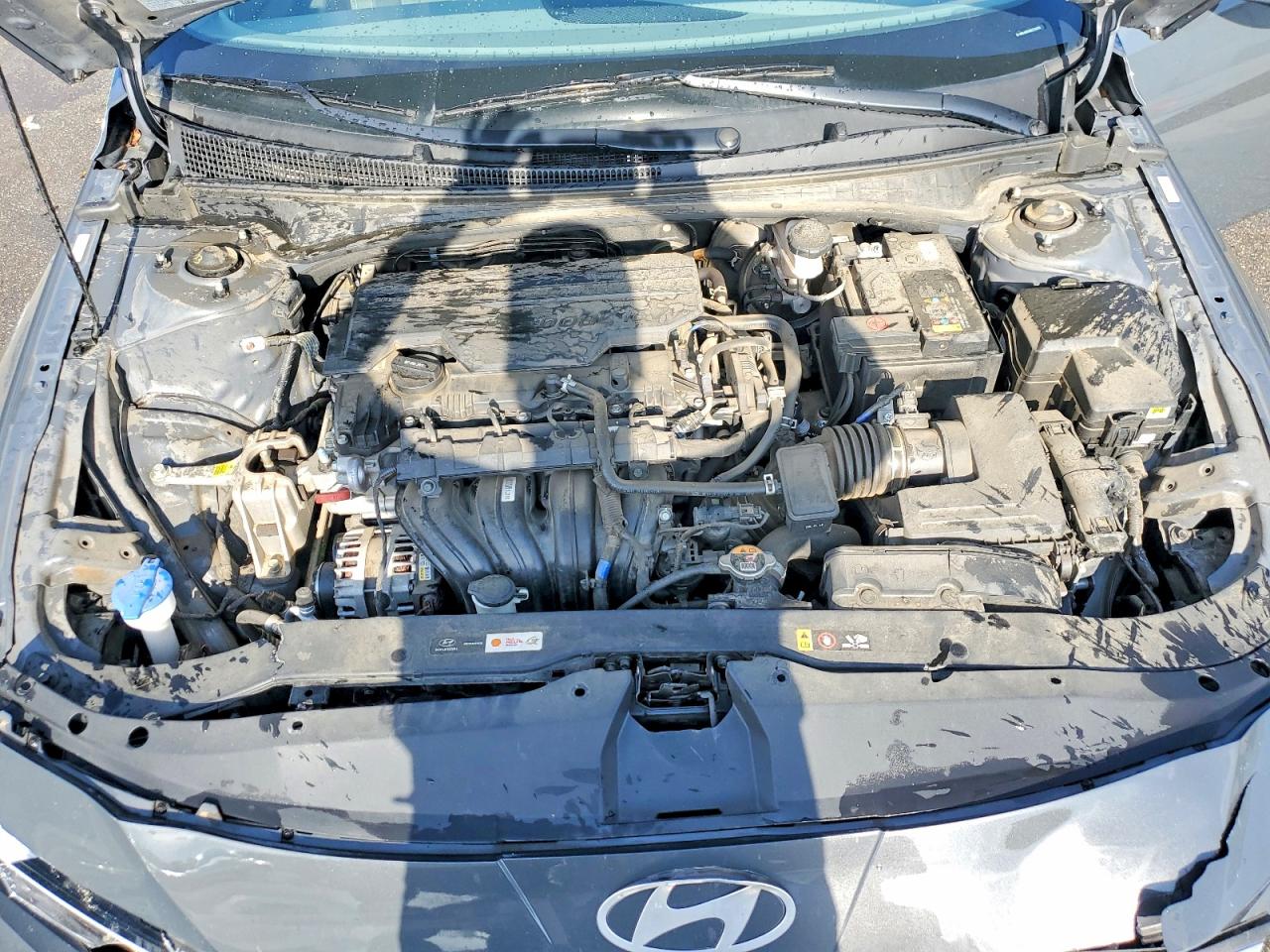 Hyundai ELANTRA Sel