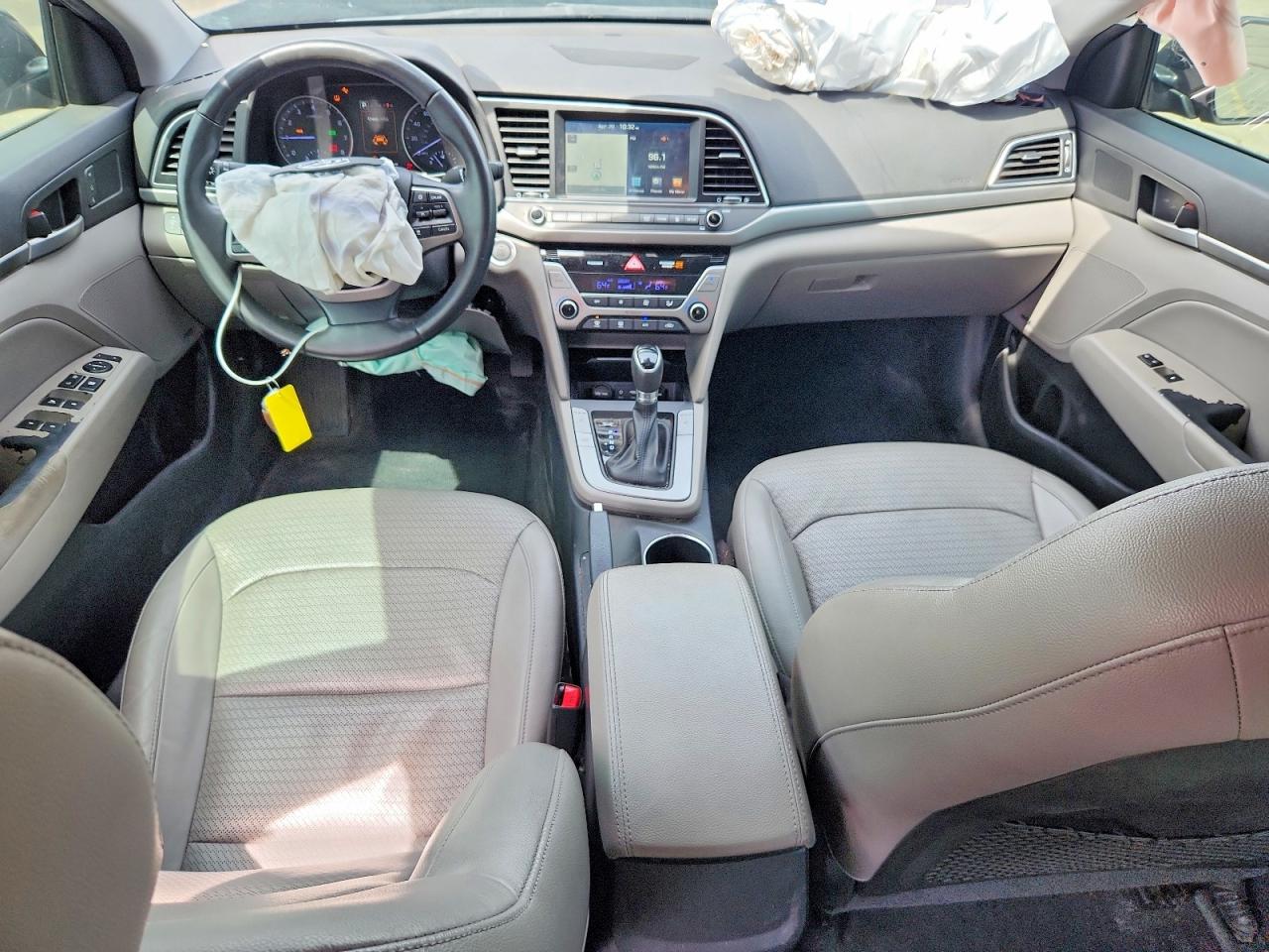 Hyundai ELANTRA Limited