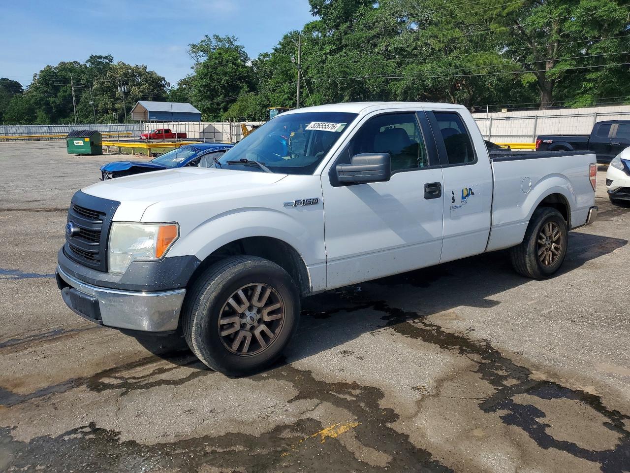 Salvage Ford F-150 Image