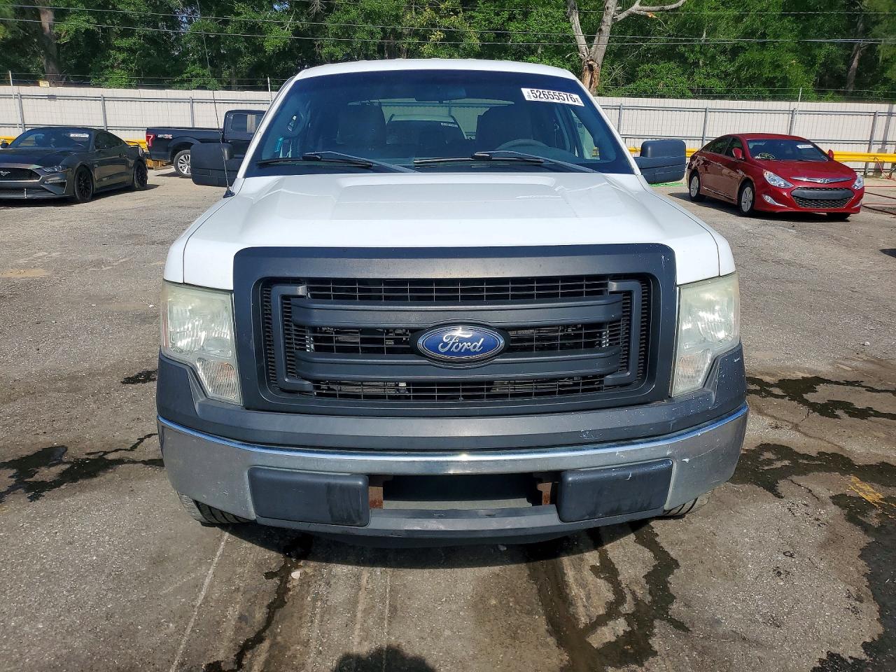 Ford F-150 Super Cab