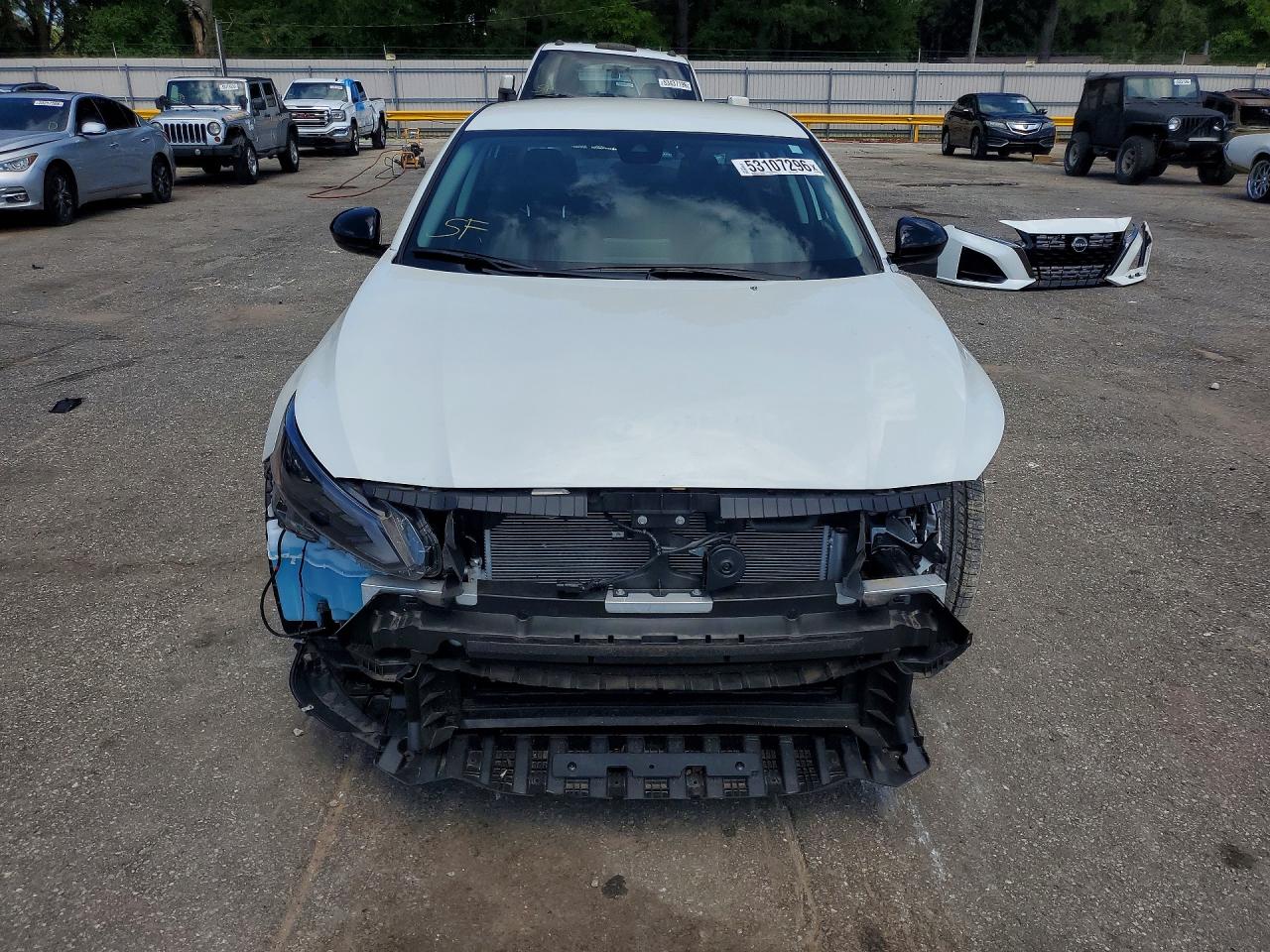 Nissan Altima Sr