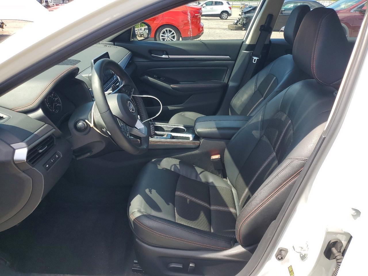 Nissan Altima Sr