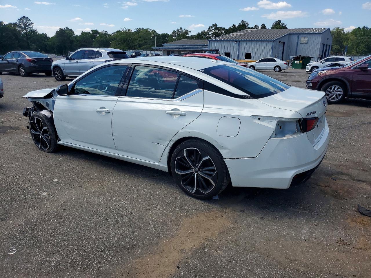 Nissan Altima Sr