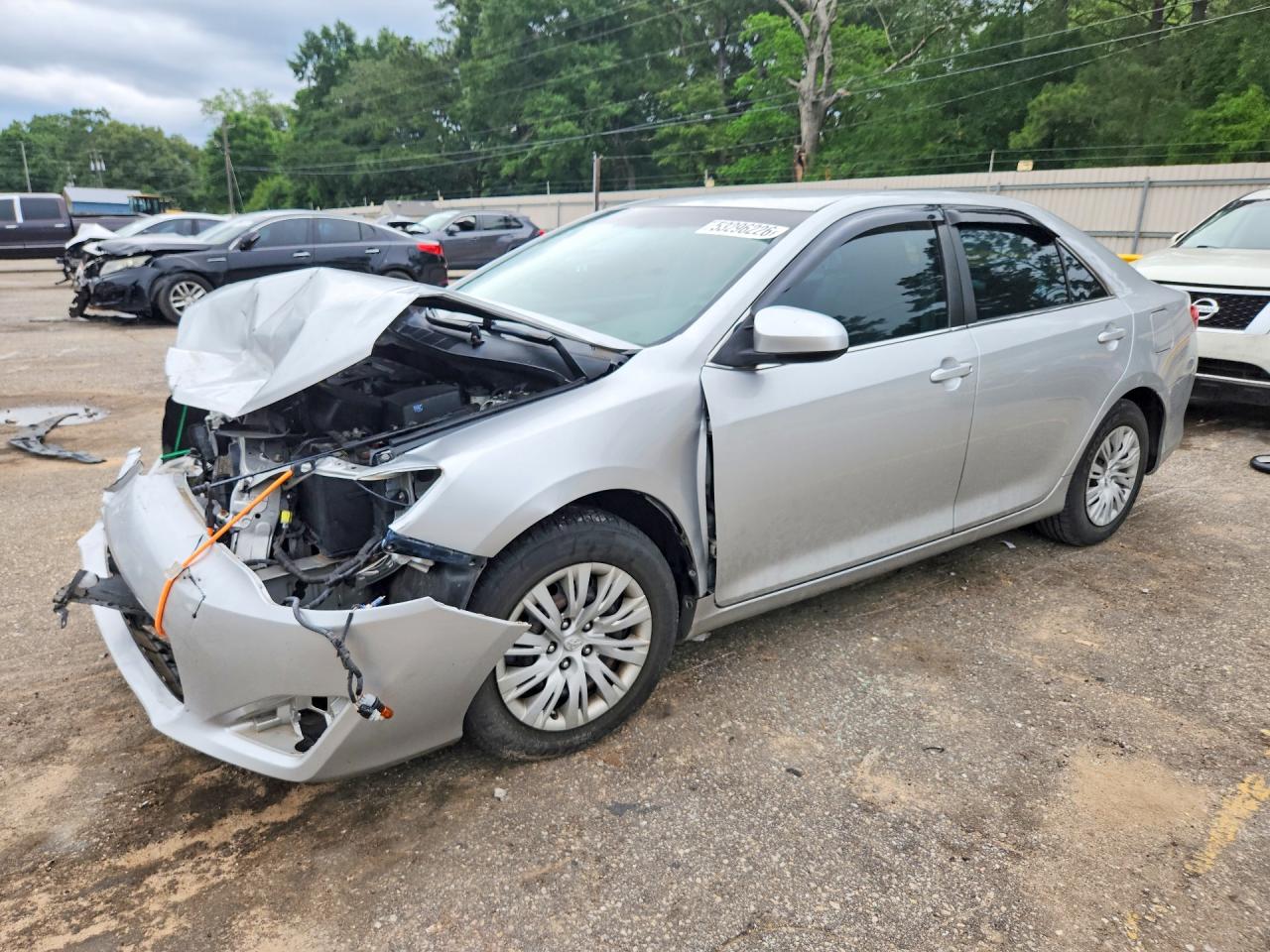 Salvage Toyota Camry Image