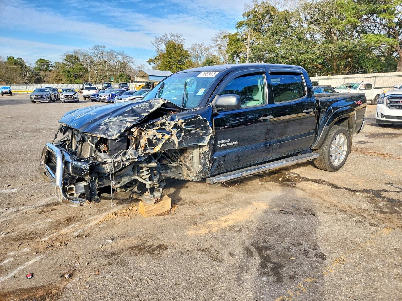Salvage Toyota Tacoma Image