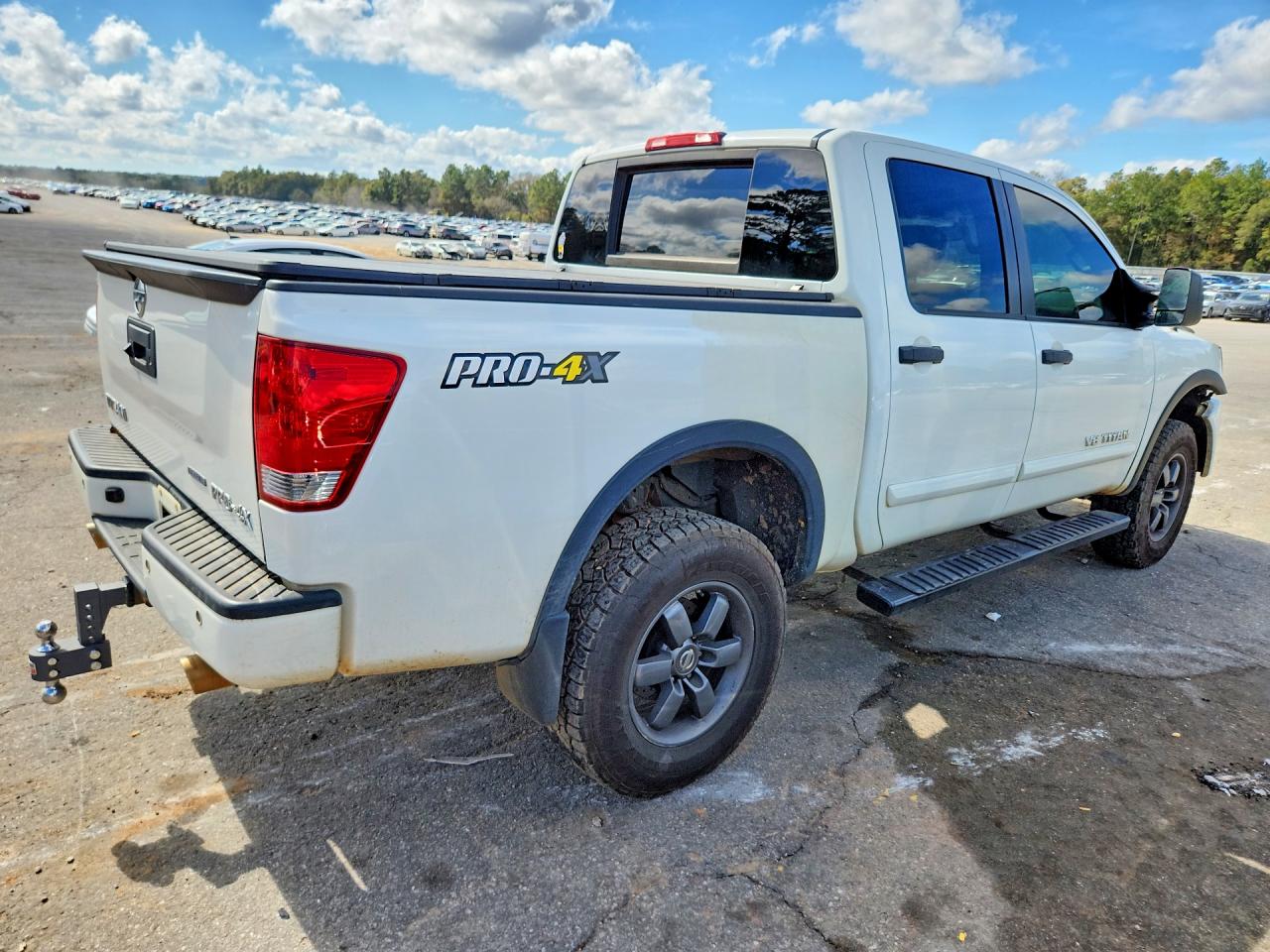 Nissan Titan S