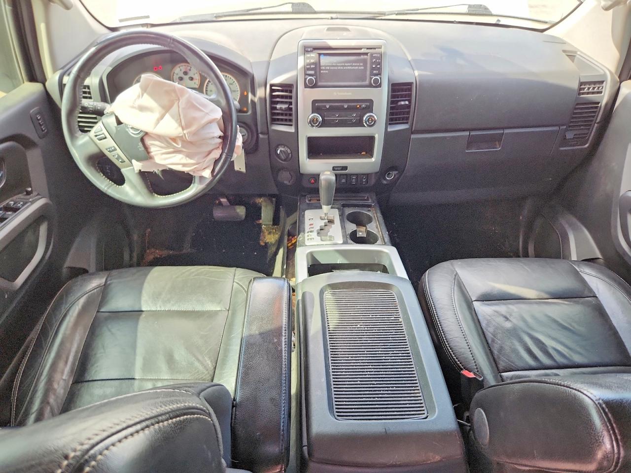 Nissan Titan S