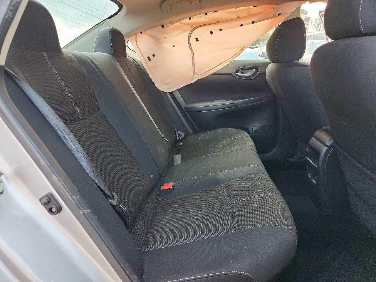 Nissan Sentra S
