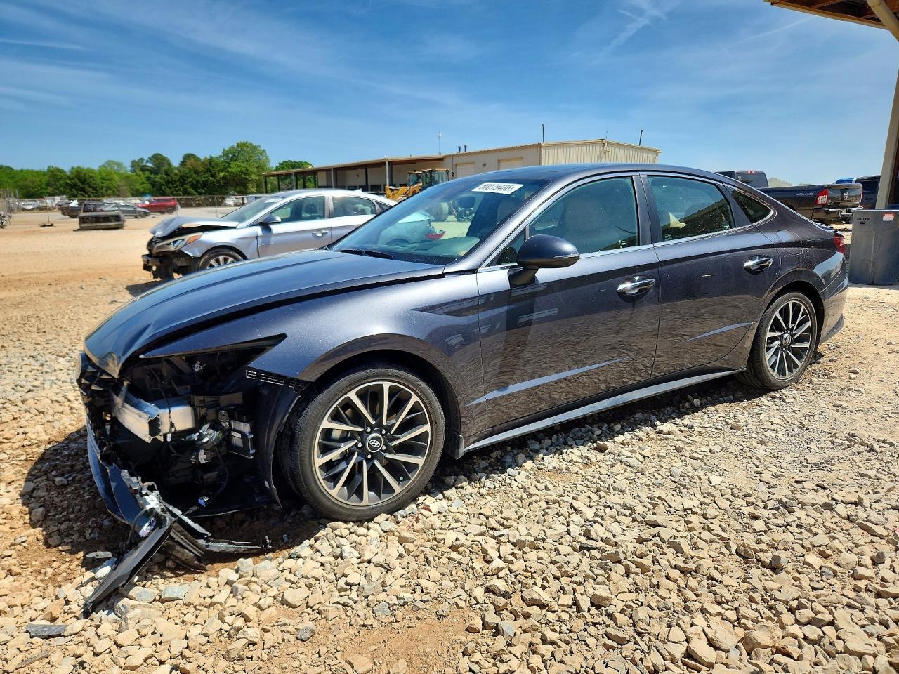 Salvage Hyundai SONATA Image