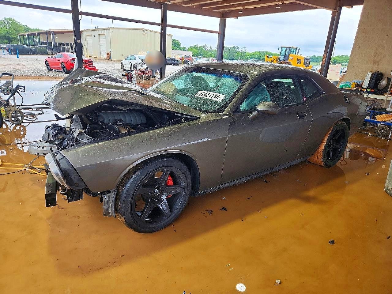 Salvage Dodge Challenger Image