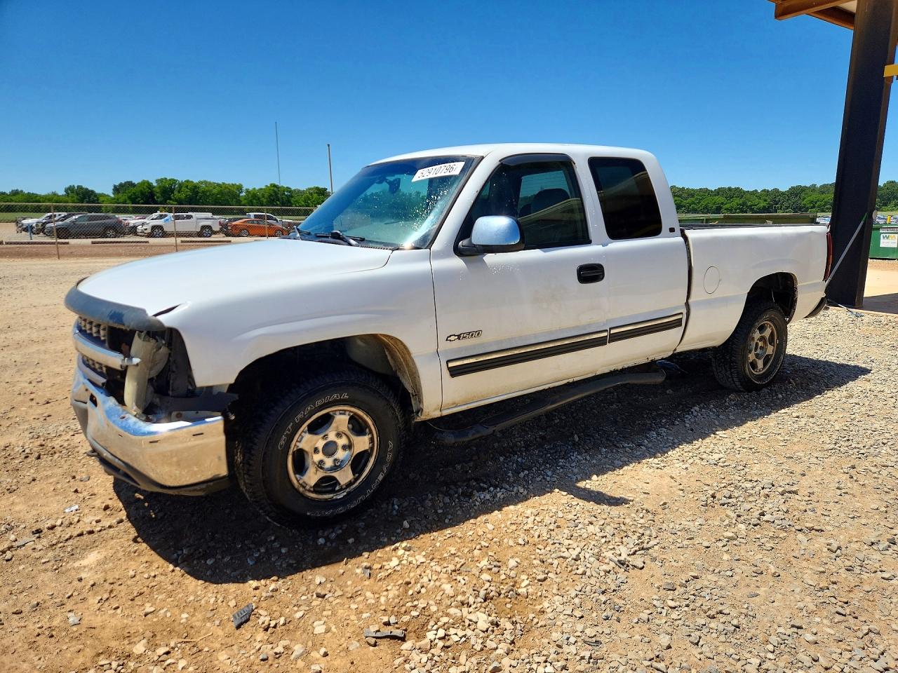 Salvage Chevrolet Silverado Image