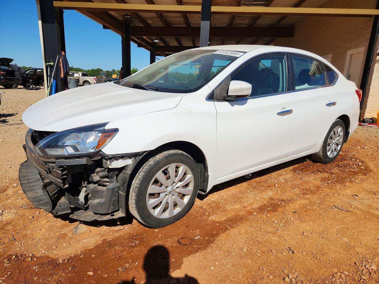 Salvage Nissan Sentra Image