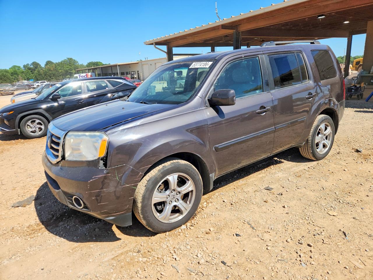 Salvage Honda Pilot Image