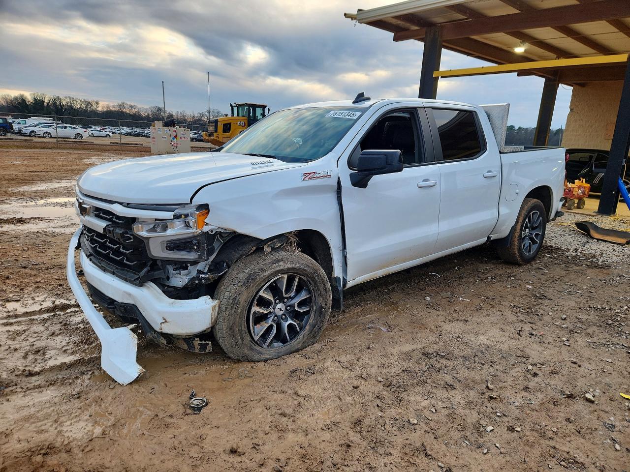 Salvage Chevrolet Silverado Image
