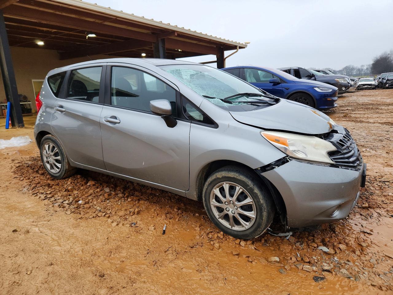 Nissan Versa S