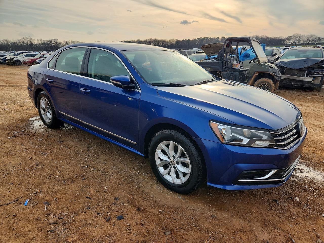 Volkswagen Passat S